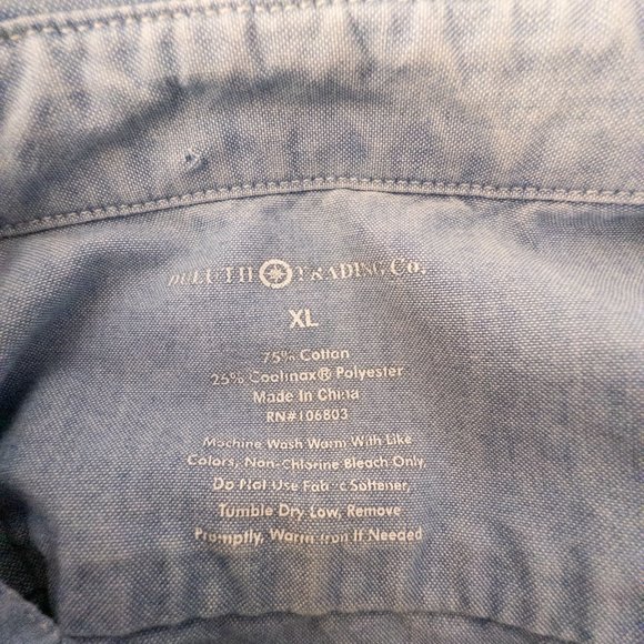 Duluth Trading Womens Size XL Shirt Denim Button Up Long Sleeve Coolmax Collared - Picture 9 of 11